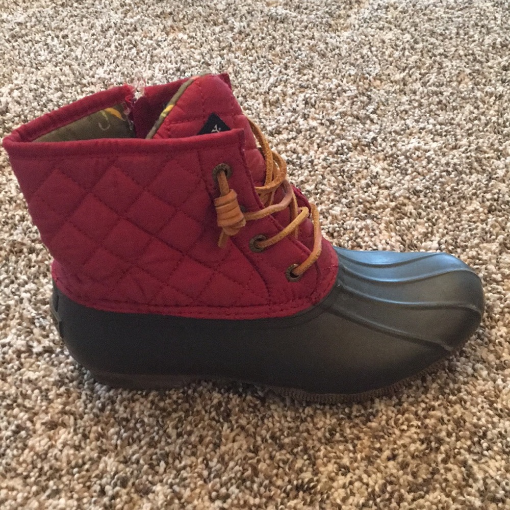 Sperry boots